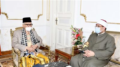 وزير الأوقاف يلتقي رئيس مجلس علماء إندونيسيا لمناقشة الجهود العلمية والدعوية (صور)
