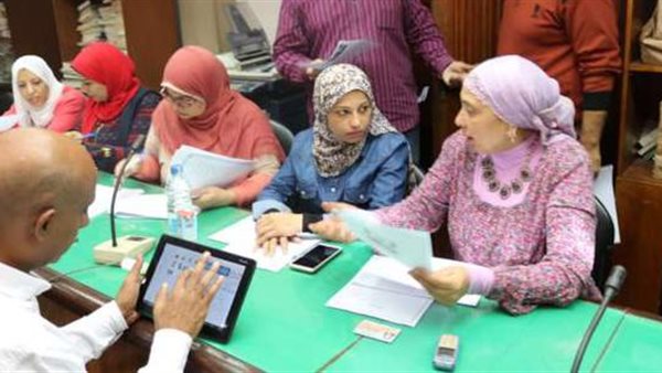 ندب الموظفين 