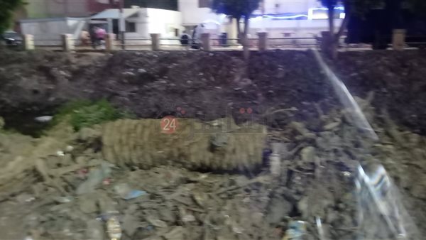 تراكم مخلفات الترع