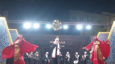 الساحر والمواويل الشعبية في برنامج 