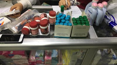 ضبط عامل يزاول مهنة الصيدلة خلال حملة بالشرقية.. والتحفظ على 4752 مخالفة دوائية