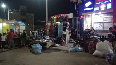 حي غرب أسيوط ينفذ حملة ليلية مكبرة لرفع الإشغالات من الشوارع 