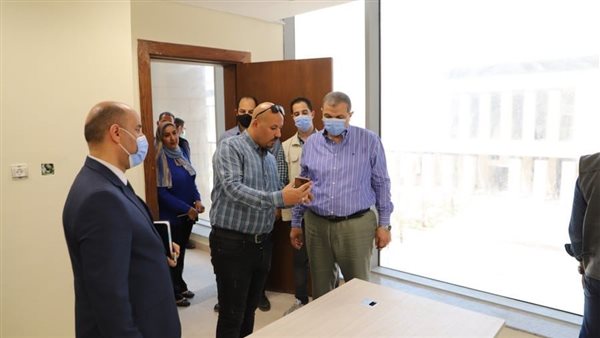 وزير القوى العاملة