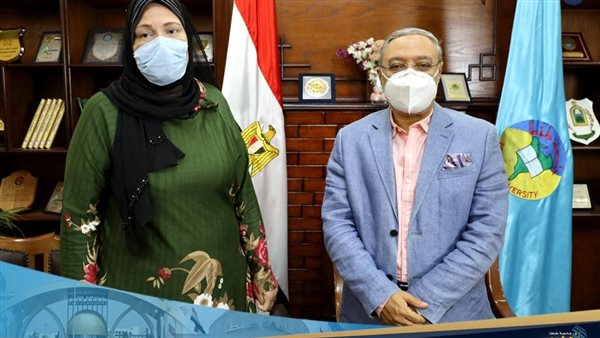 رئيس جامعة طنطا يلتقي