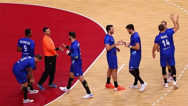 منتخب فرنسا يفوز