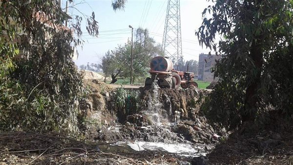 جرار كسح يتخلص من