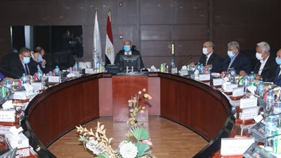 وزير النقل يترأس اجتماع الجمعية العمومية لشركة السكك الحديدية للخدمات المتكاملة