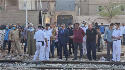 مدير أمن سوهاج يتفقد موقع انفصال عربات القطار الروسي وخروجها عن القضبان