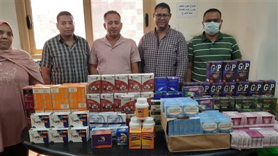 غلق وتشميع عيادة طبية غير مرخصة في أسوان