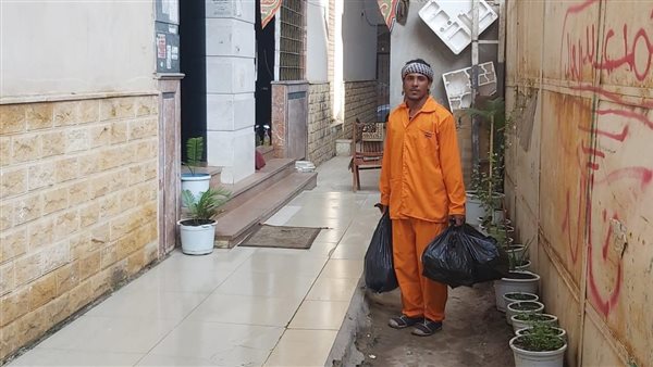 جمع القمامة من المنازل