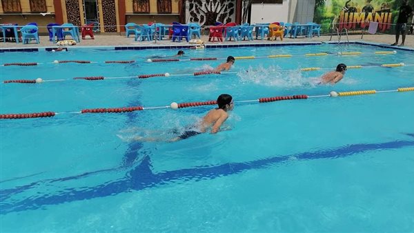 حمام سباحة نادى كفر