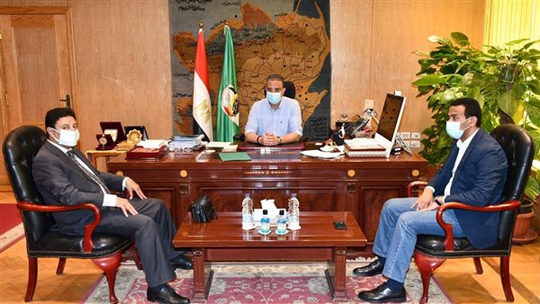 محافظ الفيوم يتابع