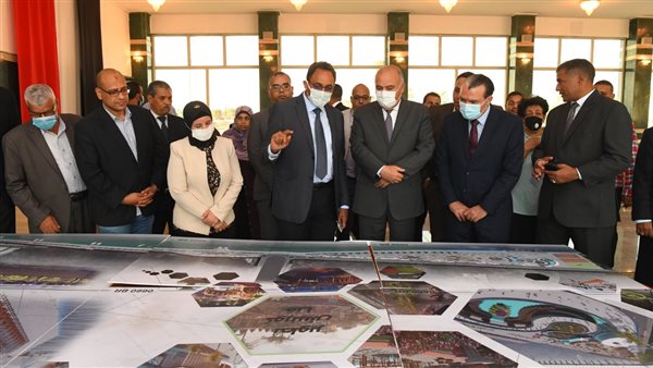 محافظ قنا يعلن المتسابقين