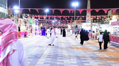 فكوك الريق والسمبوسك .. تعرف على أغرب موائد واحتفالات السعوديين في شهر رمضان