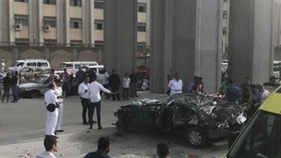 إصابة 3 أشخاص إثر سقوط سيارة من كوبري ناهيا داخل وحدة مرور العجوزة