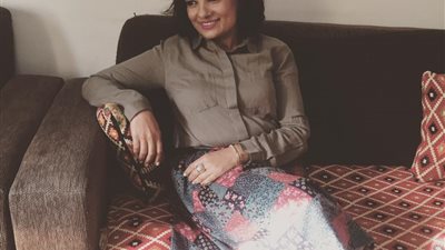 “أنا جسمي عليل.. ودواه النبي”.. قصة معاناة حنان كمال مع المرض قبل الرحيل (صور)