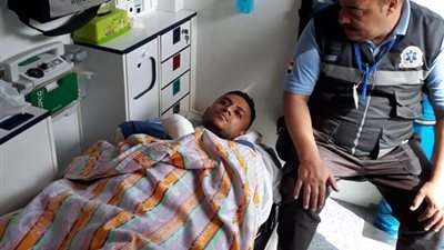 سفر “محمد صلاح” إلى ألمانيا لاستكمال علاجه على نفقة الدولة (صور)