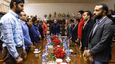 تعرف على قرارات مجلس إدارة الأهلي.. لجنة للرقابة على إعلام النادي