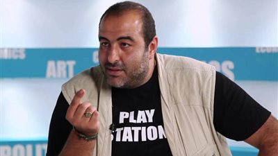 سامح عبد العزيز يرد على كاملة أبو ذكري: الأم هربت من البيت يبقى لازم نشوف أب بديل