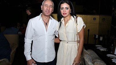 رانيا يوسف عن زوجها السابق: بفتكره بالوجع (فيديو)