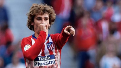 شقيق جريزمان يثير شكوك جمهور برشلونة (صورة)