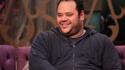 أول رد من محمد ممدوح على منتقدي مخارج ألفاظه (فيديو)