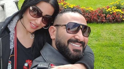 الفنانة سمية الخشاب : “أحمد سعد سببلي عاهة مستديمة ورفضت سجنه”