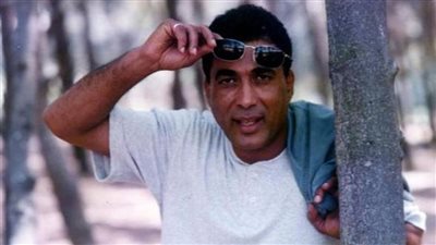 أحمد زكي يذهب لجريدة القاهرة لضرب رفيق الصبان.. وصلاح عيسى يتدخل