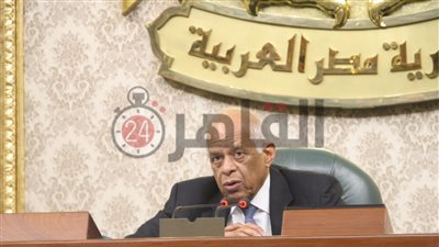 تعرف على أسباب تأخر عرض قانون المشروعات الصغيرة والمتوسطة الجديد على البرلمان