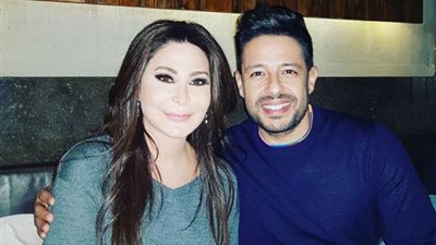 بسبب إعلان “مستشفى 500 500 “.. وصلة غزل بين إليسا ومحمد حماقي (صورة)