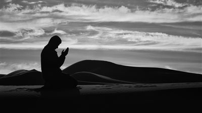 دعاء اليوم الحادي والعشرين من رمضان المبارك وثوابه في العشر الأواخر