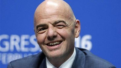 رئيس الفيفا: ماحدث فى نهائي دوري أبطال إفريقيا ليس له مبرر .. وحزين جدًا