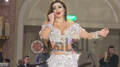 جوهرة ترقص على نغمات “عايم في بحر الغدر” (فيديو)