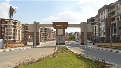 سكان مشروع دار مصر يطالبون رئيس الوزراء بالتدخل بسبب عدم استكمال “اللاند سكيب”