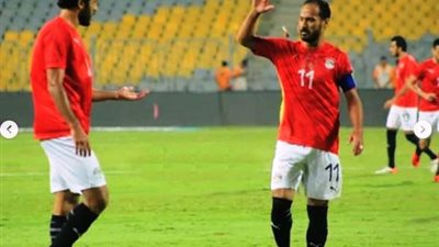 وليد سليمان يتسبب في تغيير طريقة لعب المنتخب أمام زيمبابوي