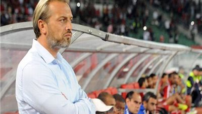 ديسابر يسير على خطى هيرفي رينارد أفضل مدرب فى القارة الإفريقية