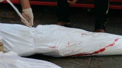 العثور على جثة رجل وزوجته بها عدة طعنات داخل شقتهما في منطقة الزيتون