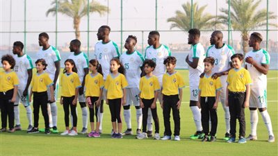 رغم الإيقاف.. ماني يدعم زملاءه في السنغال أمام تنزانيا