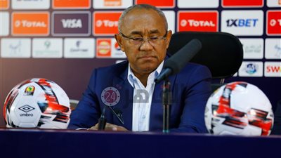 أحمد أحمد يعلق على تعيين لجنة من الفيفا للإشراف على الكاف