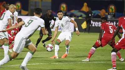 التشكيل المثالي للجولة الأولى من أمم إفريقيا.. تريزيجيه حاضر وأغلبية جزائرية