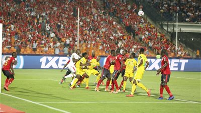 بيليات ليس الأفضل في المباراة.. تعرف على تقييمات لاعبي أوغندا وزيمبابوي