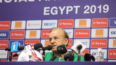 المدير الفنى لمنتخب نيجيريا: لدينا ثقة كبيرة في اللاعبين ونحترم إمكانات المنافس.