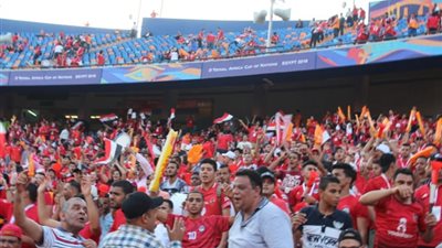 قوات الأمن تكثف من تواجدها بمحيط ستاد القاهرة استعدادًا لمباراة مصر وأوغندا