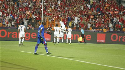 شاهد.. محمد صلاح يسجل الهدف الأول لمصر في شباك أوغندا (فيديو)