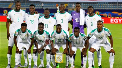 منتخب السنغال يقسو على كينيا ويسجل الهدف الثالث