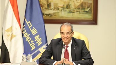 وزير الاتصالات: غدًا بدء التقديم للالتحاق بجامعة مصر للمعلوماتية