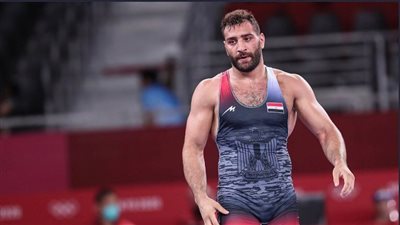 نجم منتخب المصارعة: تلقيت عرضا للعب باسم أمريكا.. ومن الصعب مشاركتي في أولمبياد باريس