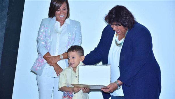 شاهيناز العقاد وإيناس