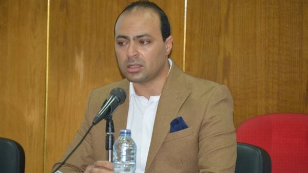 الدكتور مصطفي شعبان