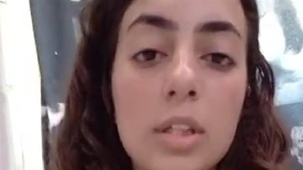 حبيبة طارق فتاة الفستان